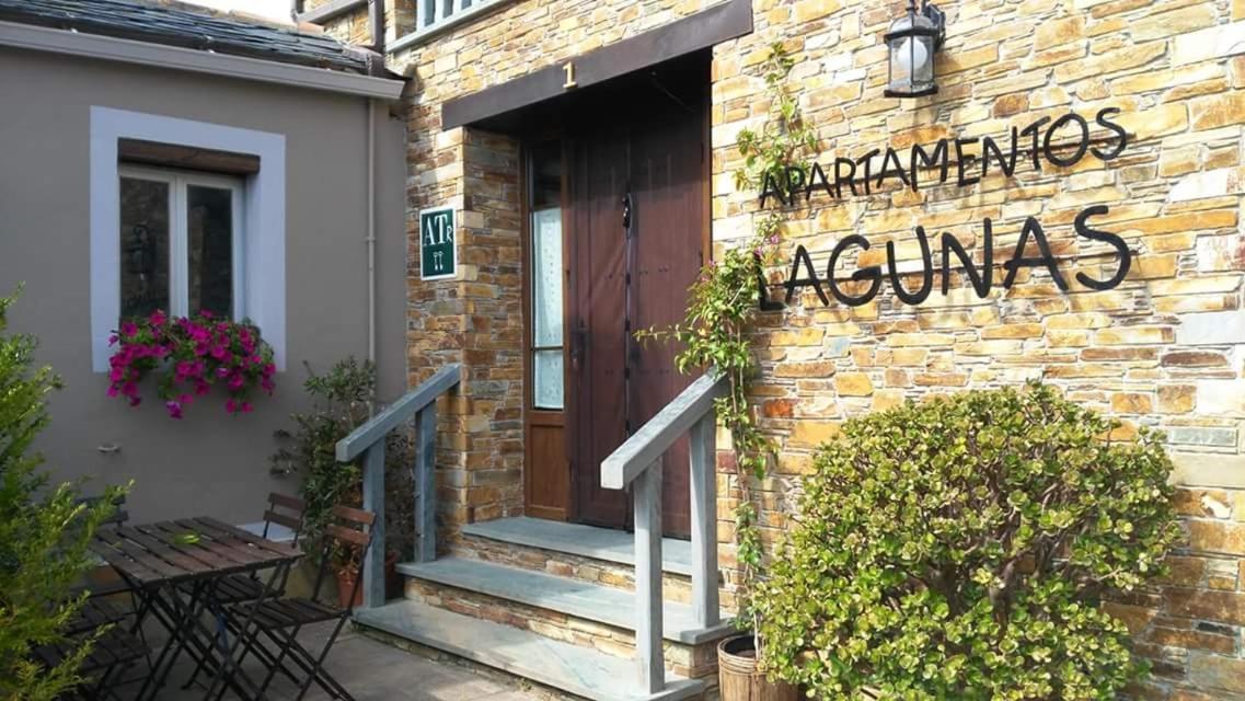 Apartamentos Lagunas Кастрополь Экстерьер фото